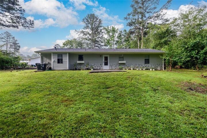 Property Photo: 3645 Shrewsbury Court GA 30039