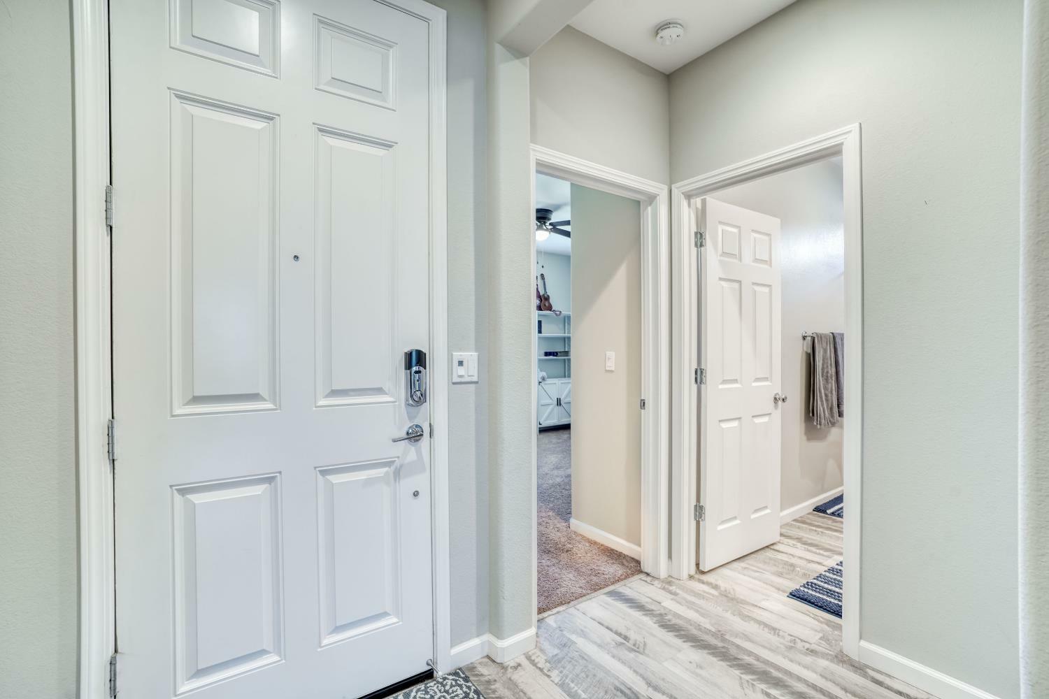 Property Photo: 6355 W Rialto Avenue CA 93723