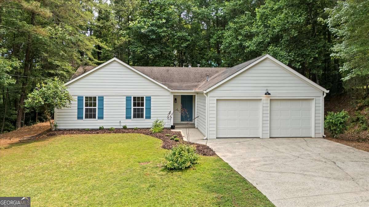 Property Photo:  506 Bluff Court  GA 30188 