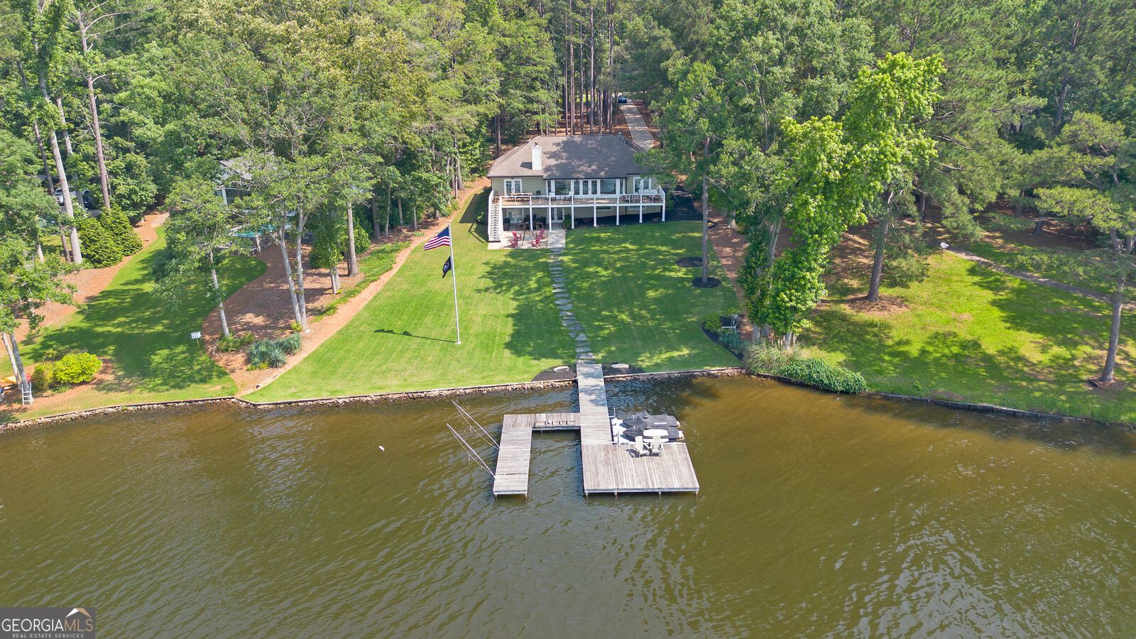 Property Photo:  108 Phoenix Drive  GA 31024 