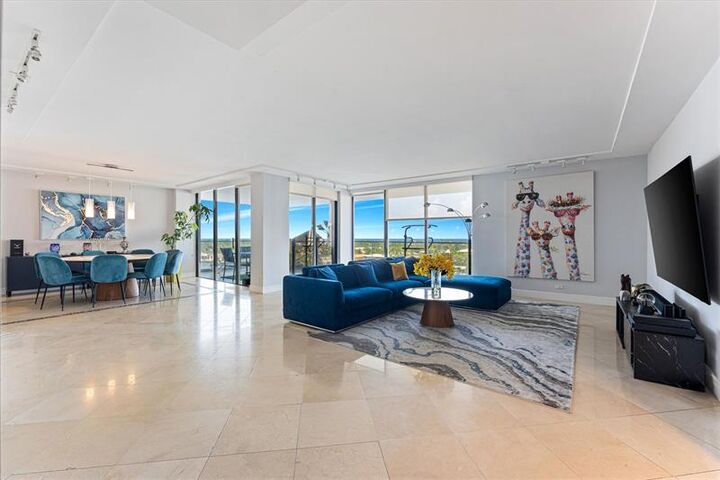 19707 Turnberry Way 9J  Aventura FL 33180 photo