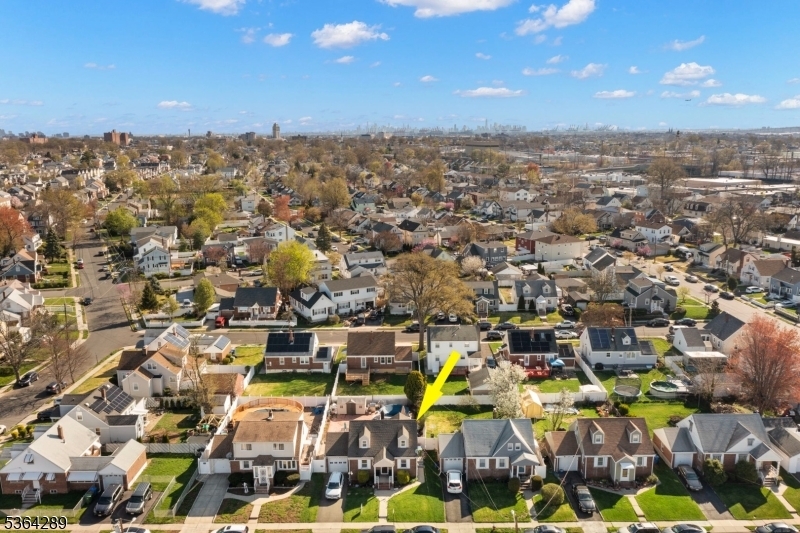 Property Photo: 422 Bernard Ave NJ 07036