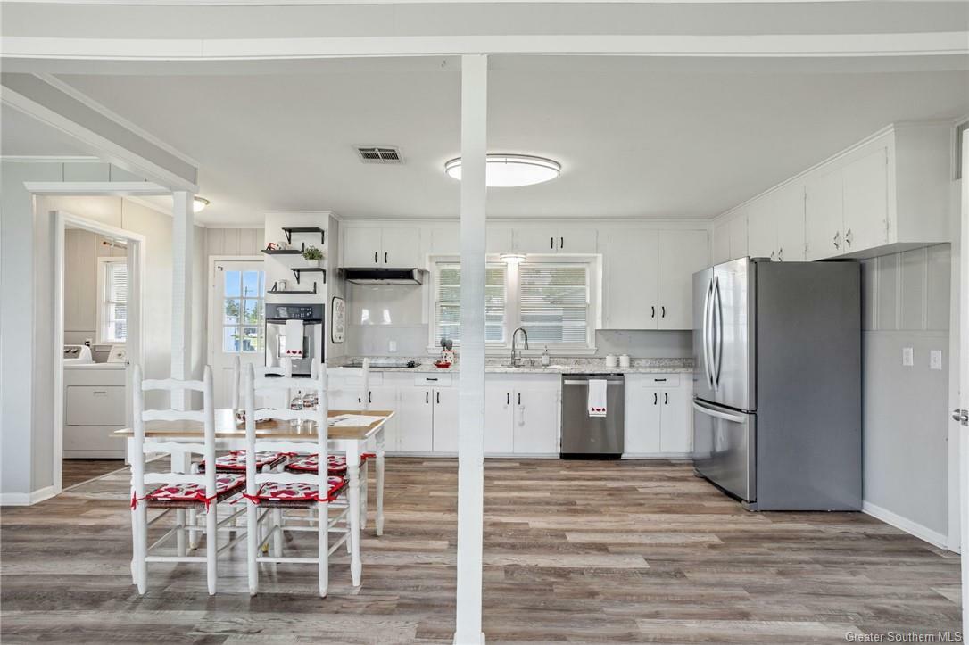Property Photo: 1906 Jones Street LA 70669