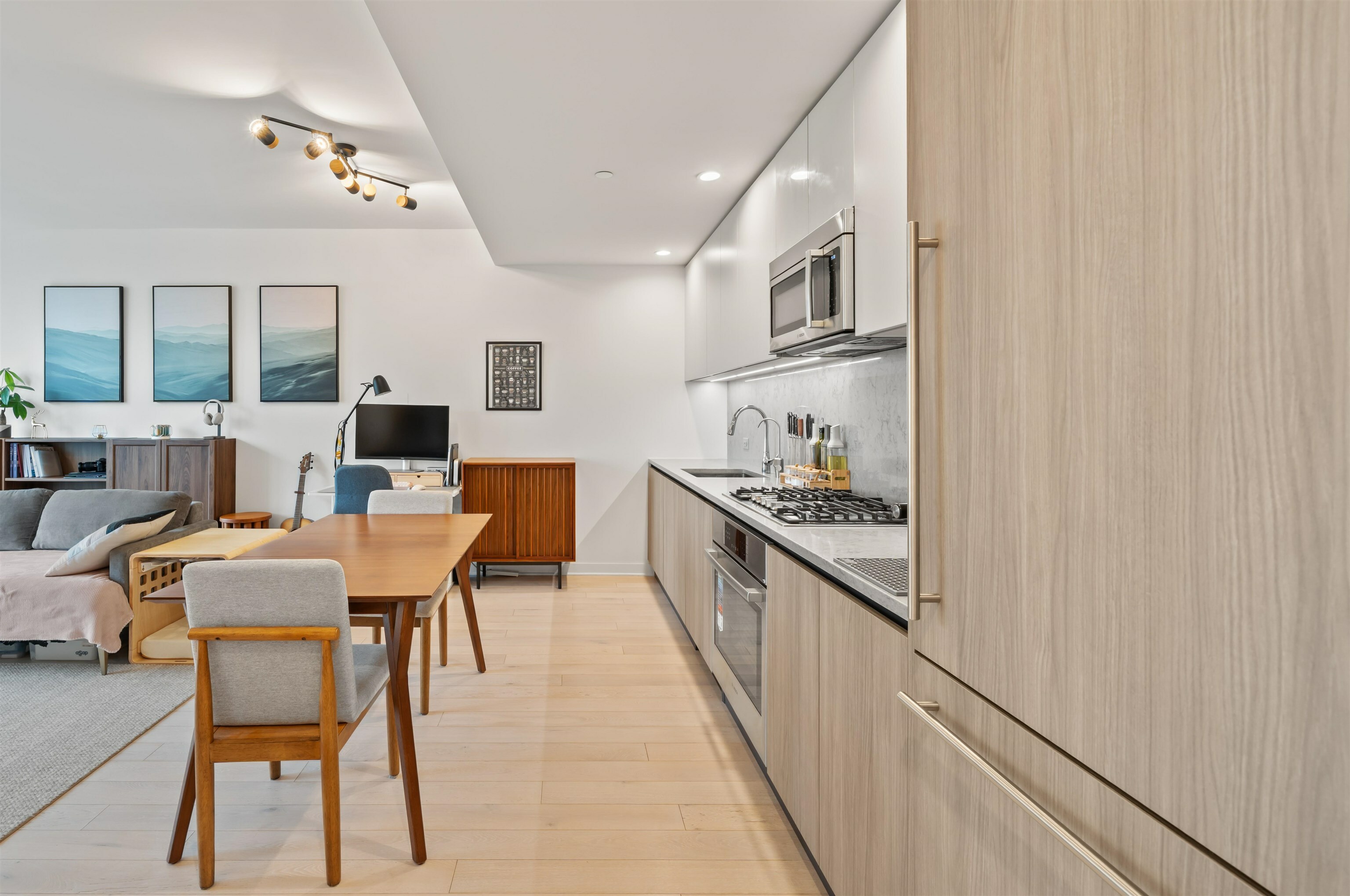 Property Photo: 151 Bay St 2706 NJ 07302