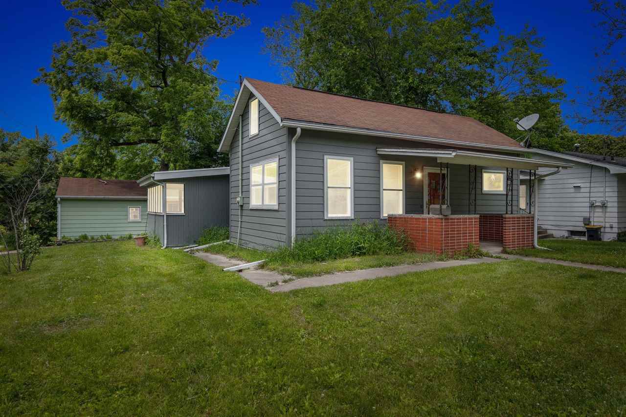 621 Reno St  Iowa City IA 52245 photo