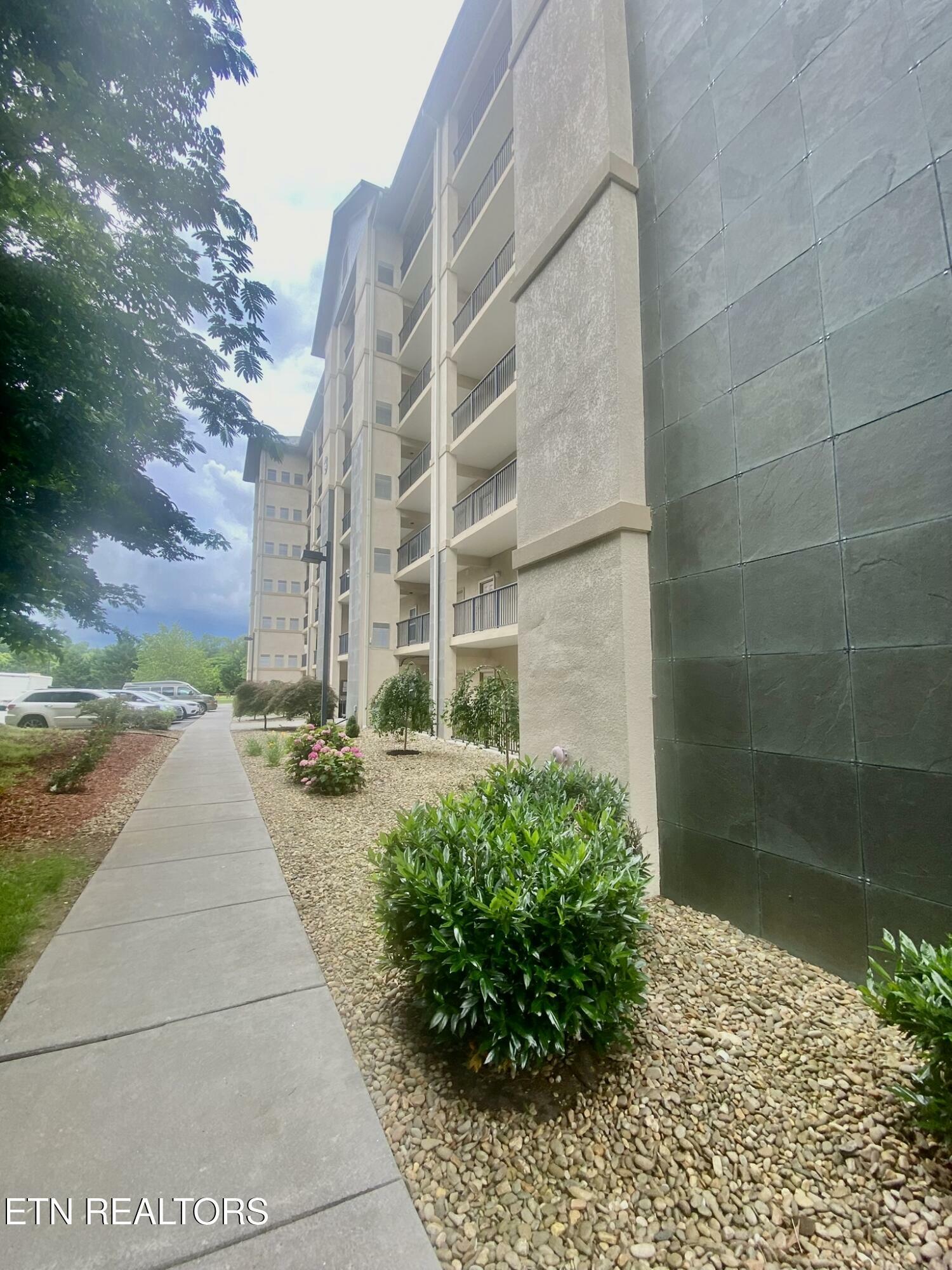 Property Photo: 124 Plaza Drive 3107 TN 37863