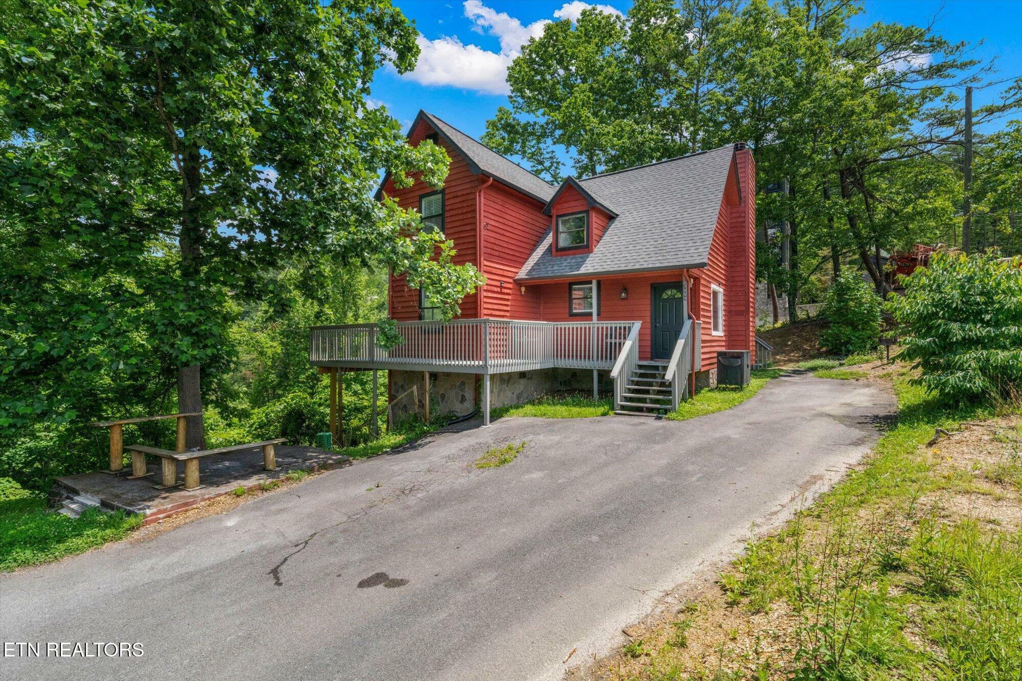 Property Photo: 3059 Engle Town Rd TN 37862