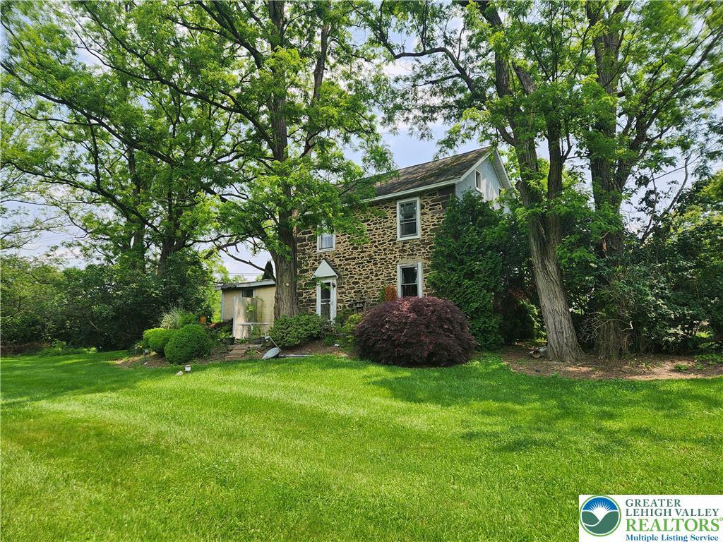 Property Photo: 717 Point Phillips Road PA 18014