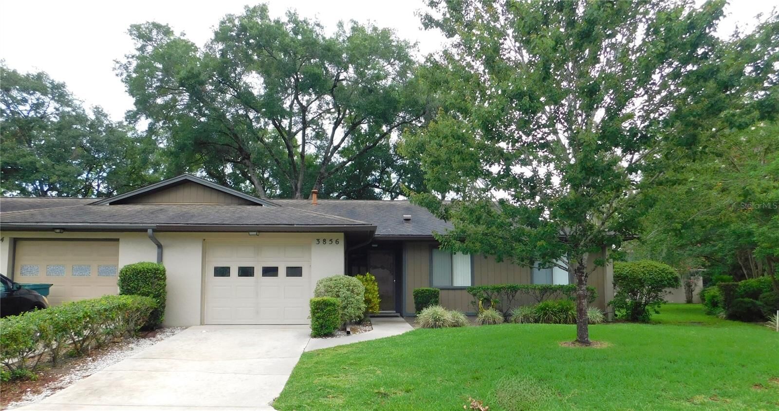 Property Photo: 3856 NE 17th Street Circle FL 34470
