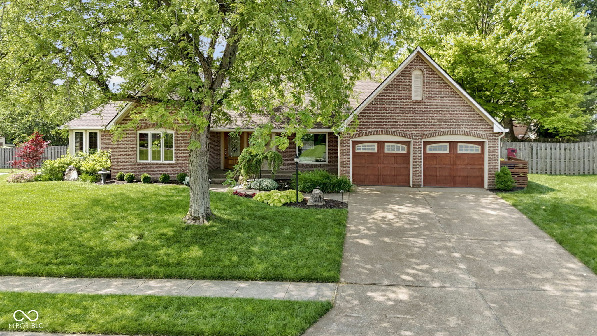 5037 Surrey Lane  Carmel IN 46033 photo