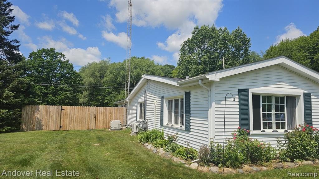 Property Photo:  3625 Angus Road  MI 48059 4003 