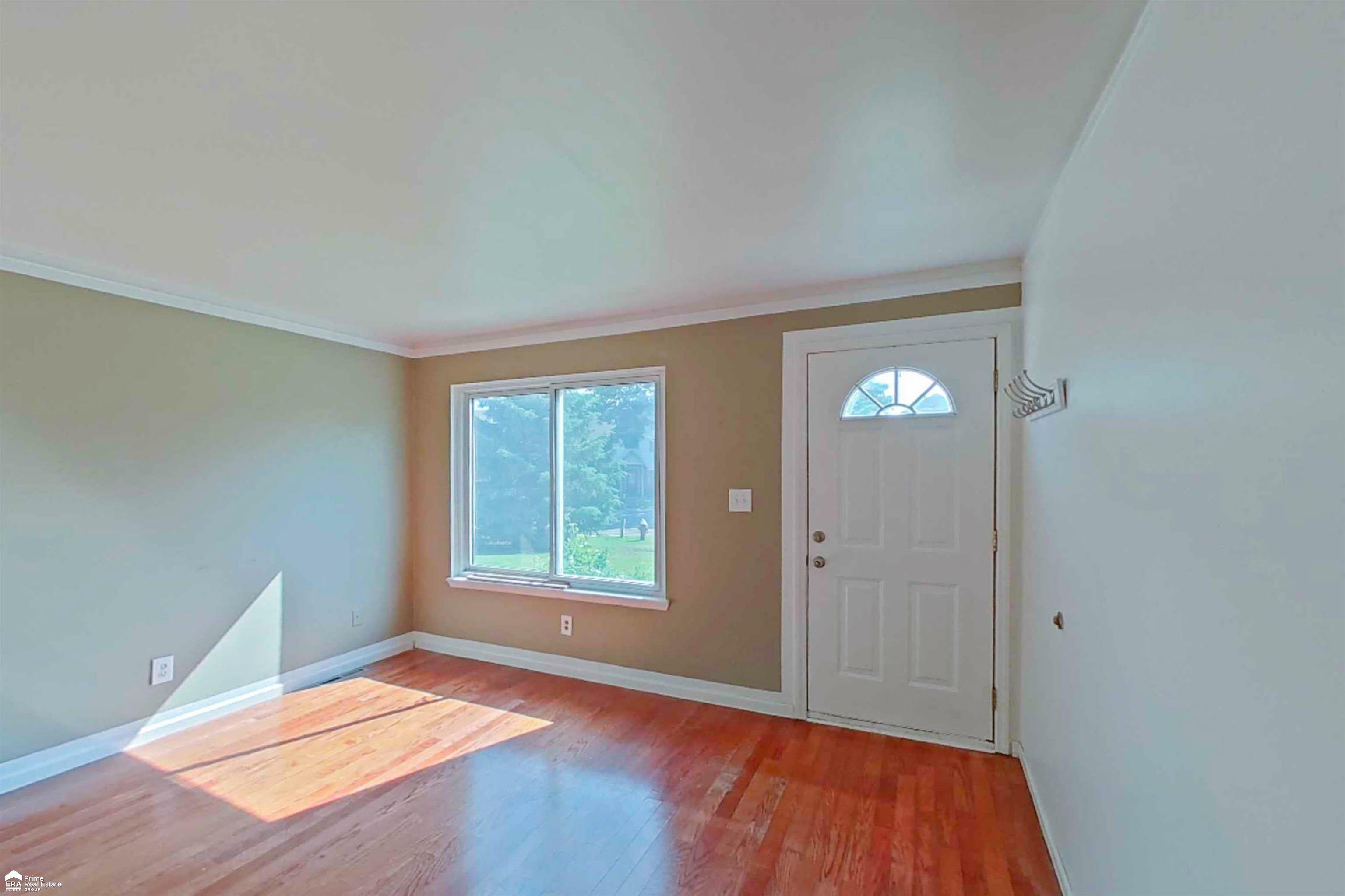 Property Photo: 7210 Bluewater #152 Drive 152 MI 48348