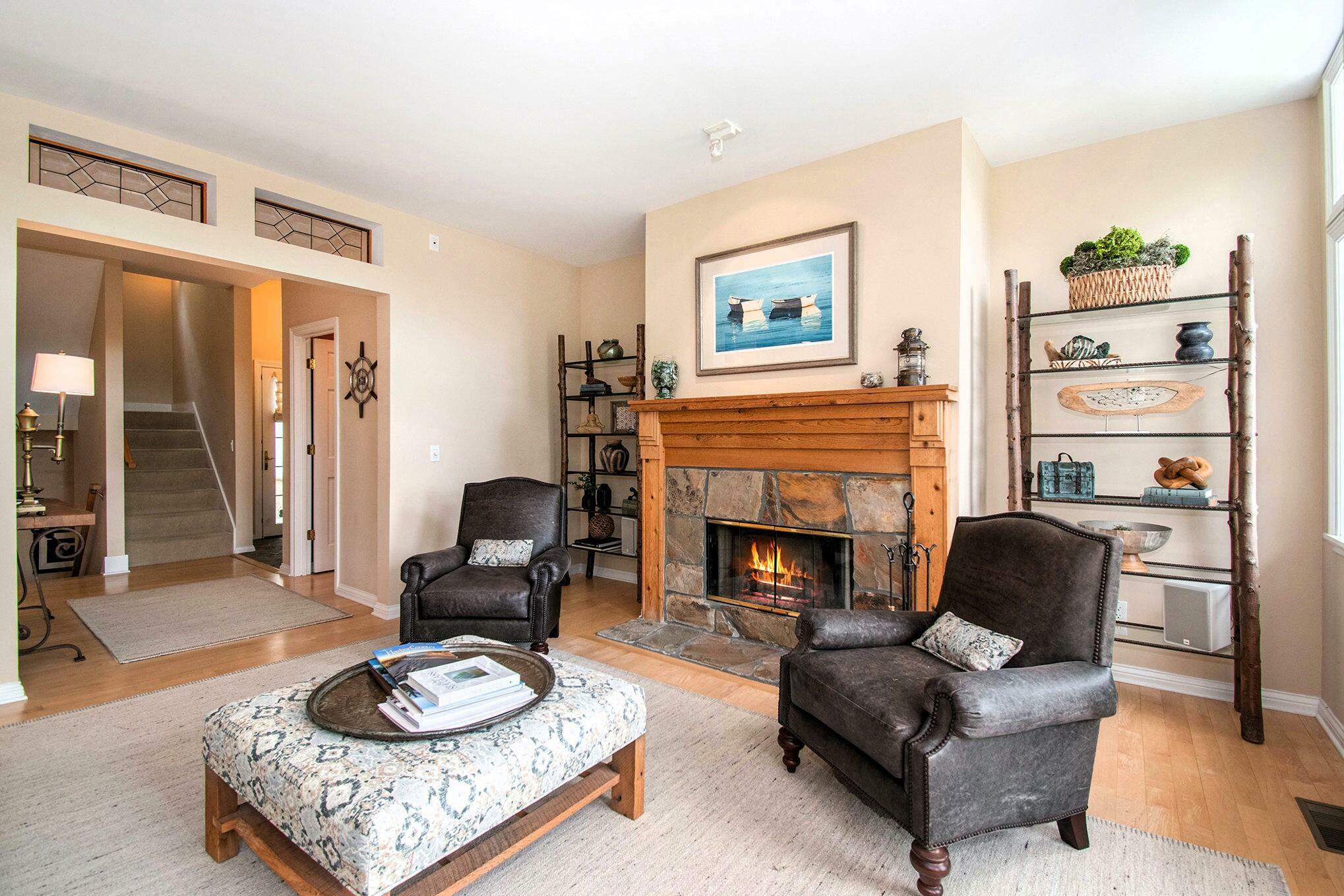 Property Photo: 18418 Dunecrest Drive MI 49117
