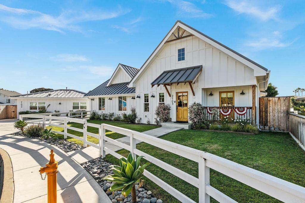 Property Photo: 2103 Loquat Place CA 92054