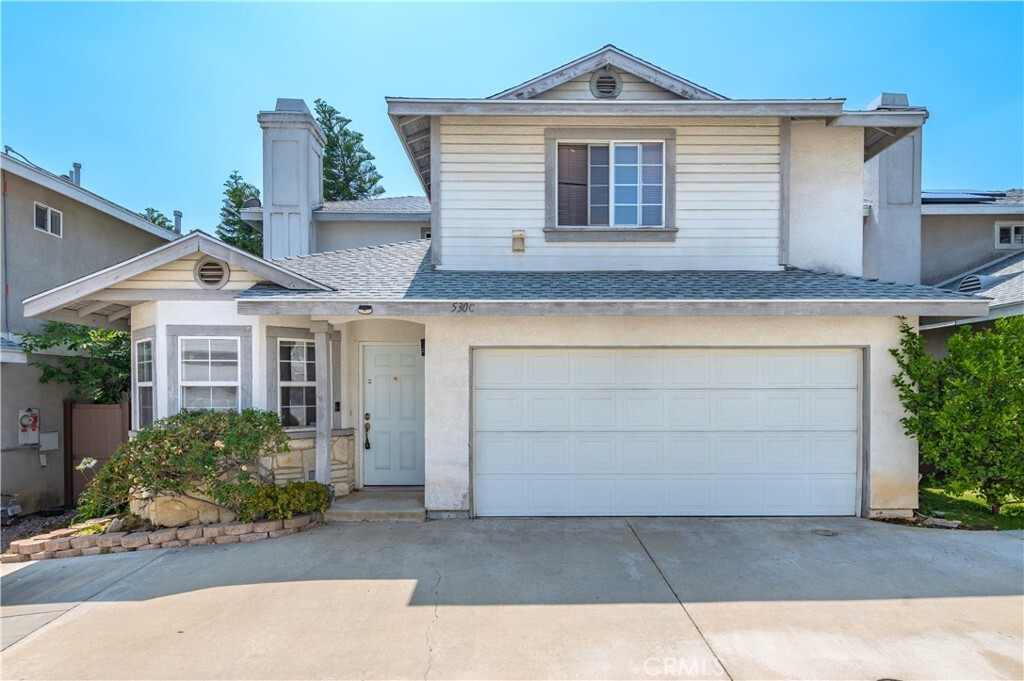 Property Photo: 530 Diamond Street C CA 91016