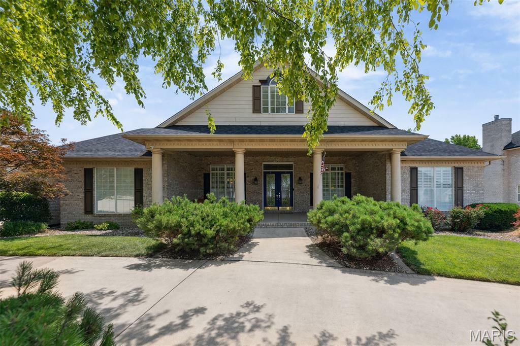 Property Photo: 6 Sunset Hills Boulevard N IL 62025
