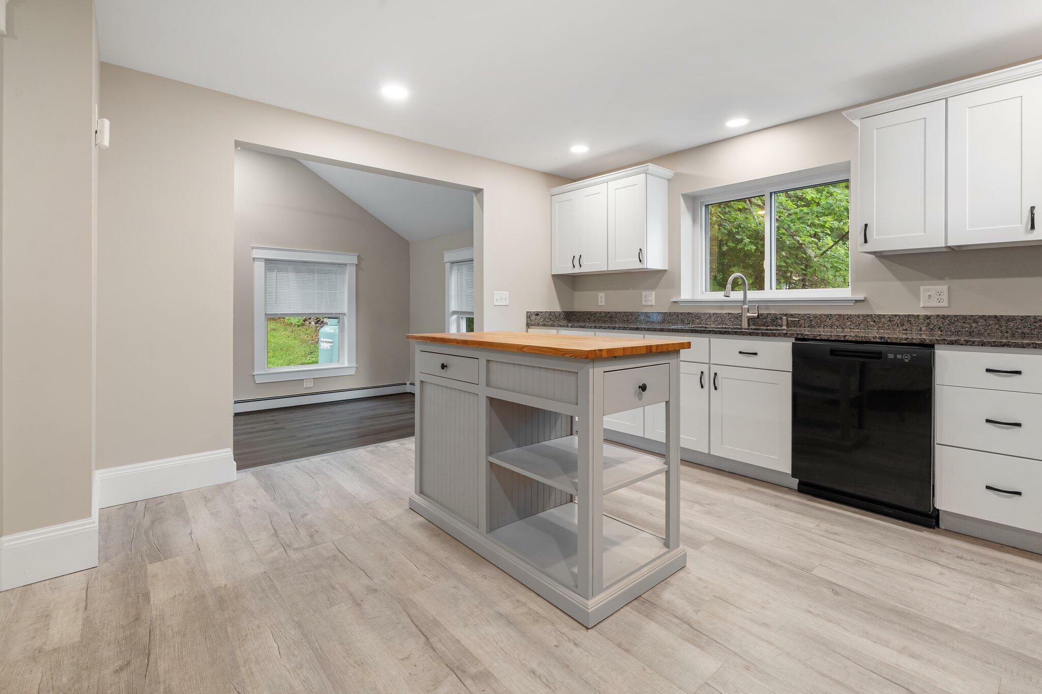 Property Photo: 3 Nelson Road ME 04083