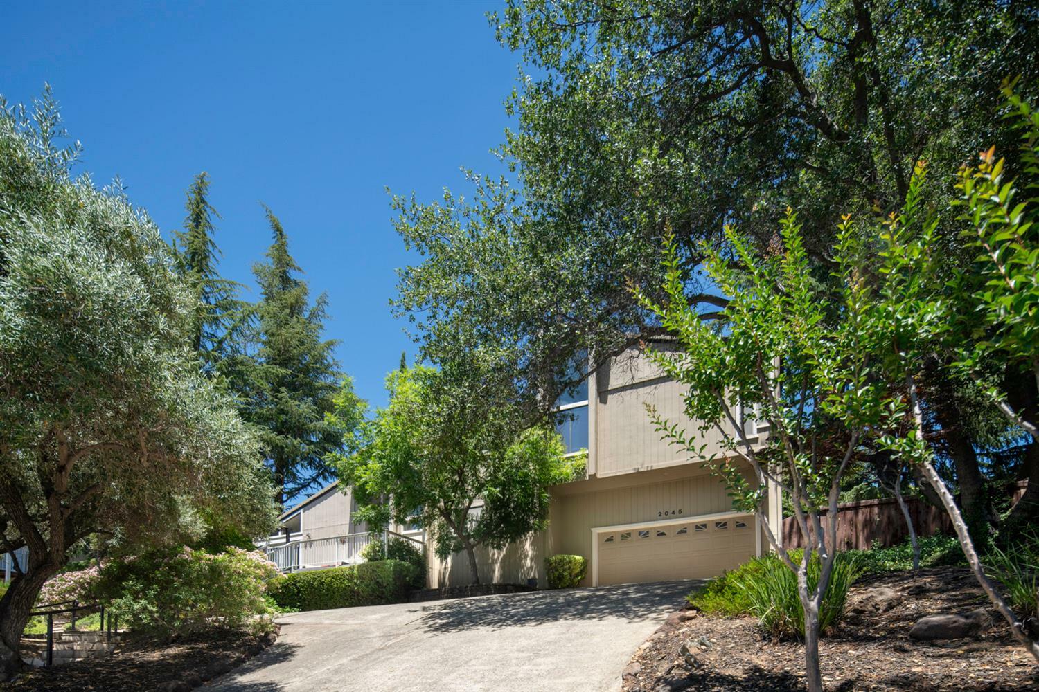 Property Photo: 2045 Vista Mar Drive CA 95762