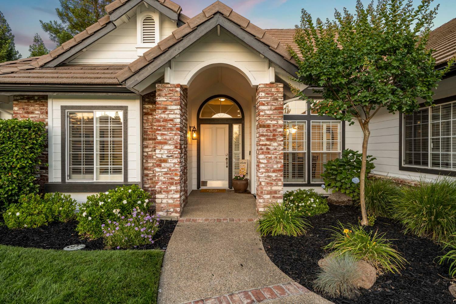 Property Photo:  510 Gilbert Court  CA 95746 