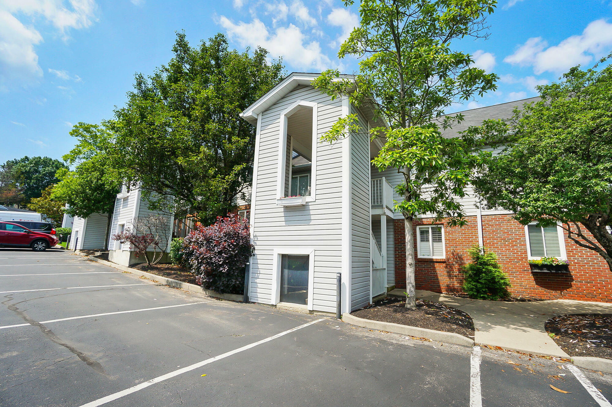 Property Photo: 5 Carriage House Drive KY 41075