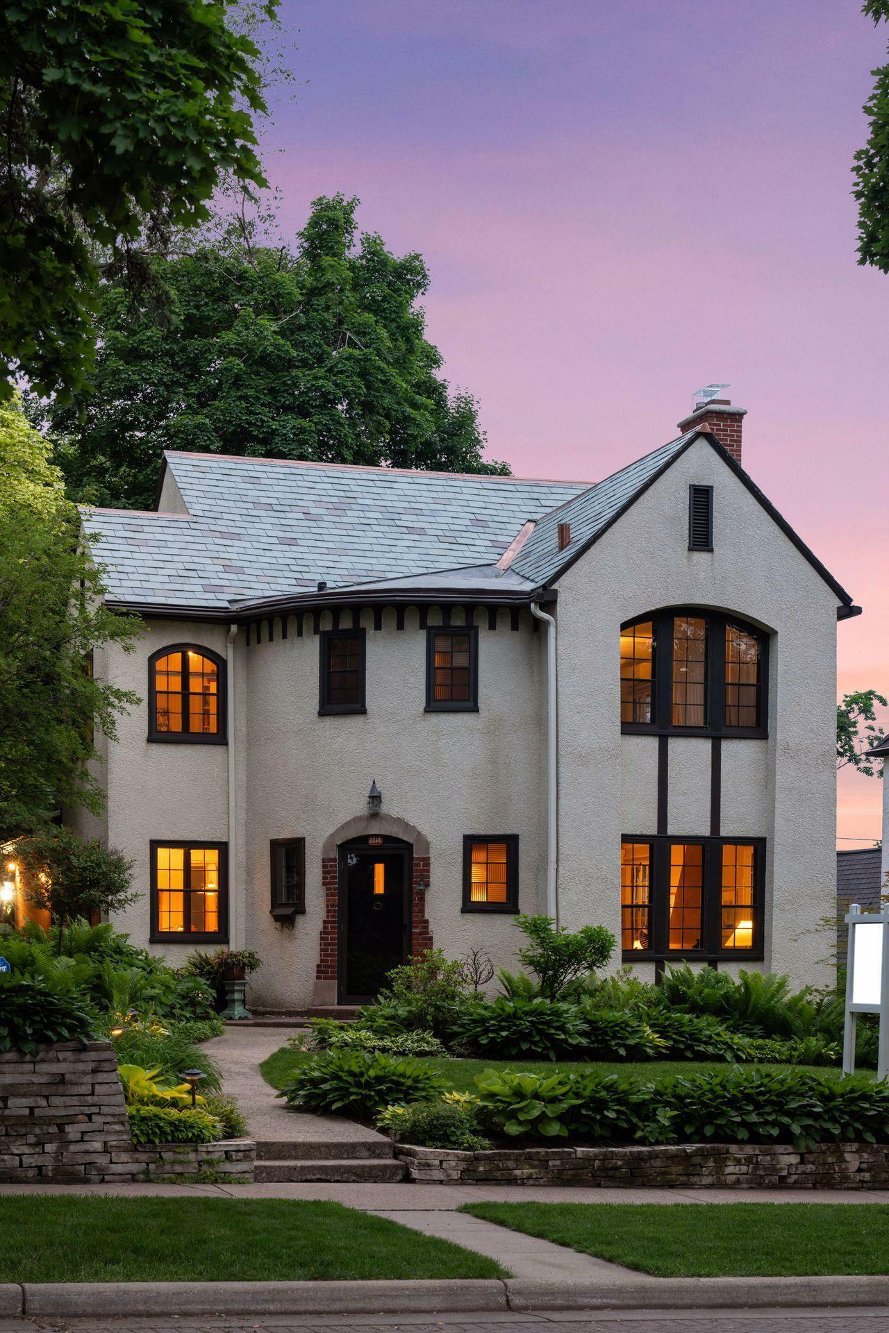 Property Photo: 2248 Goodrich Avenue MN 55105