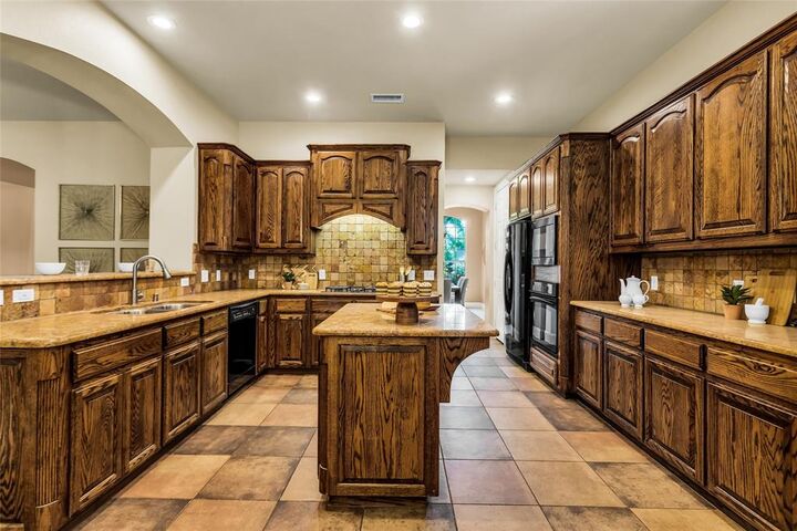 Property Photo: 6449 Ryeworth Drive TX 75035