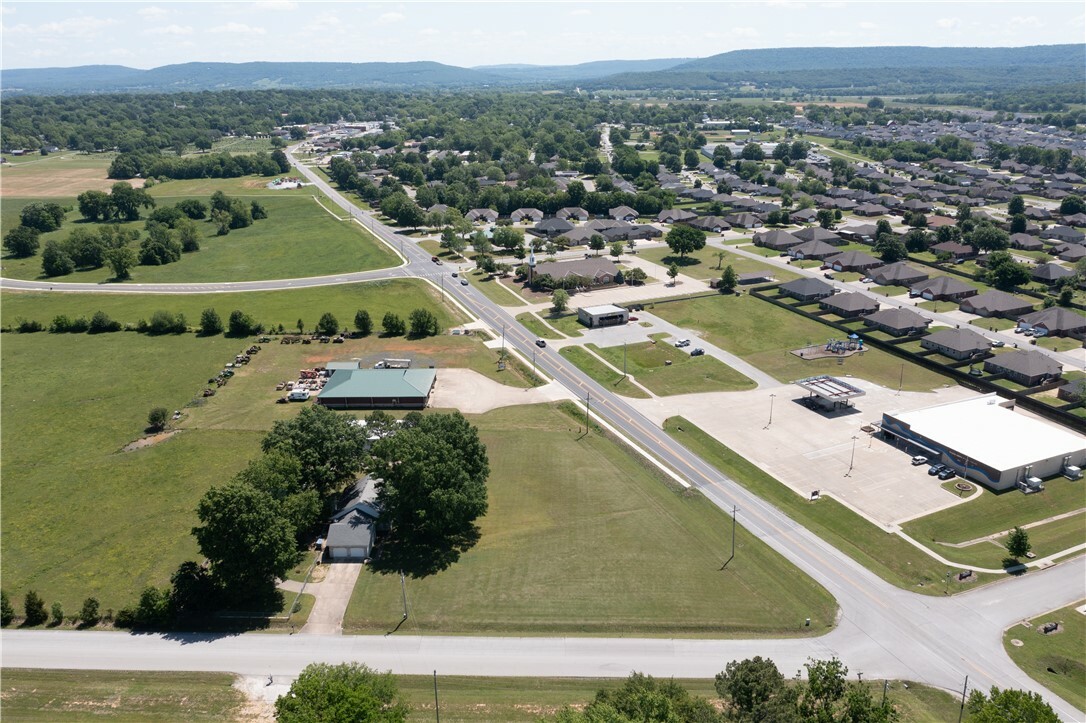 291 S Industrial Park Road  Prairie Grove AR 72753 photo