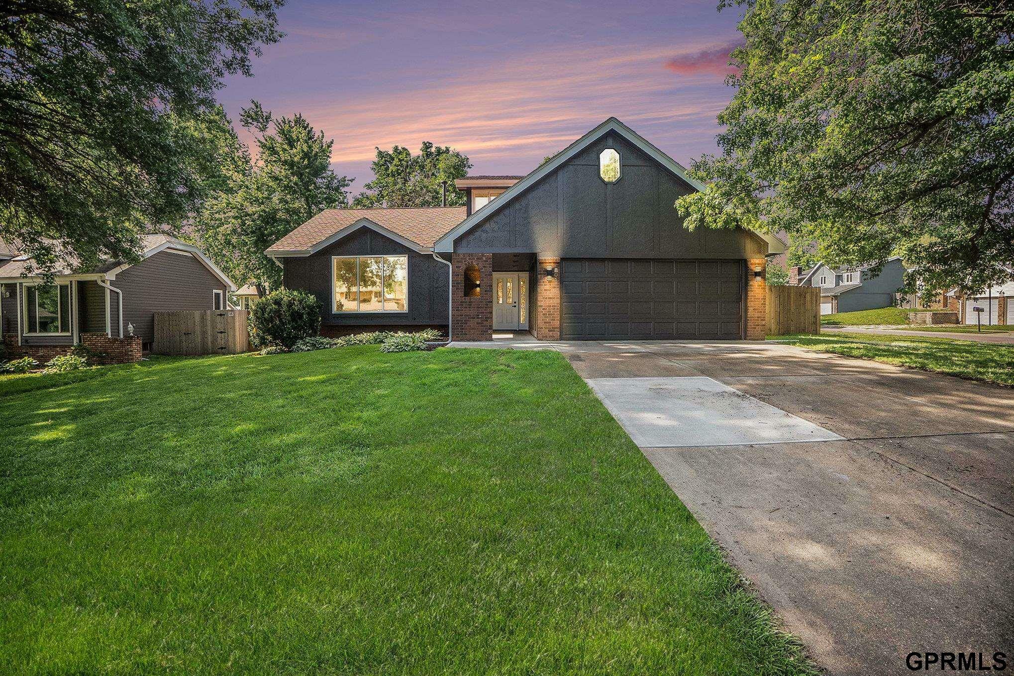 801 Redwood Lane  Papillion NE 68046 photo