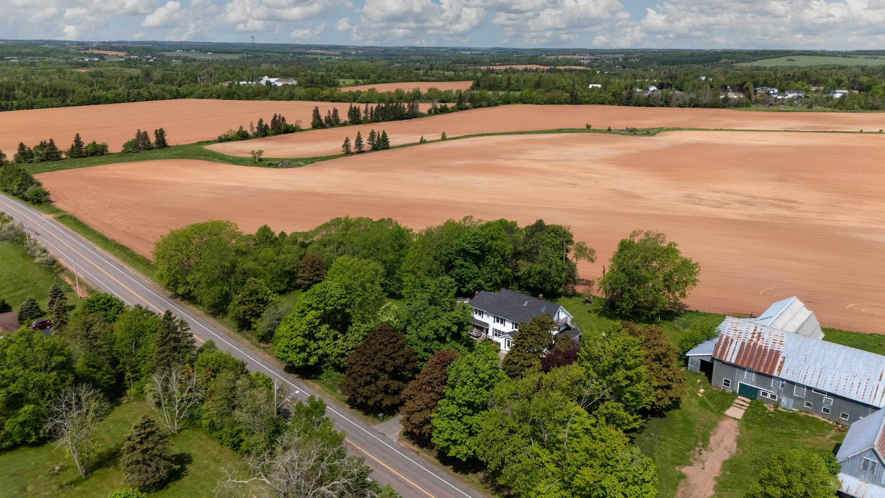 Property Photo: 68 Sleepy Hollow Road PE C1E 0Y7
