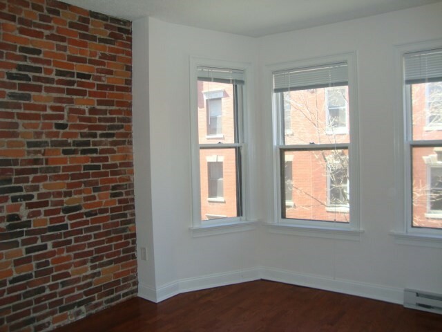 Property Photo: 32 Grove 5 MA 02114