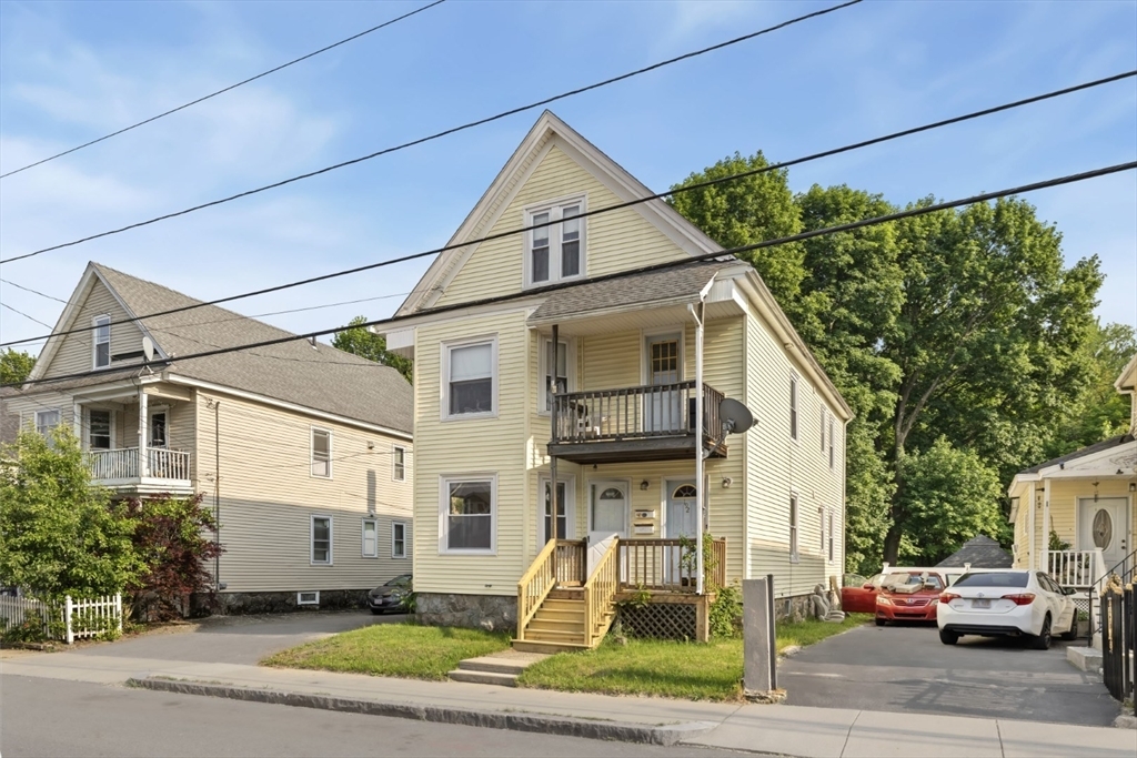 190-192 Oakland Ave  Methuen MA 01844 photo