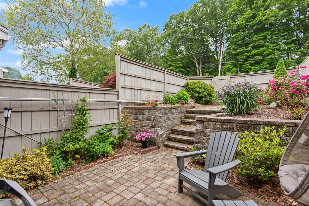 Property Photo: 116 Mill Pond 116 MA 01845