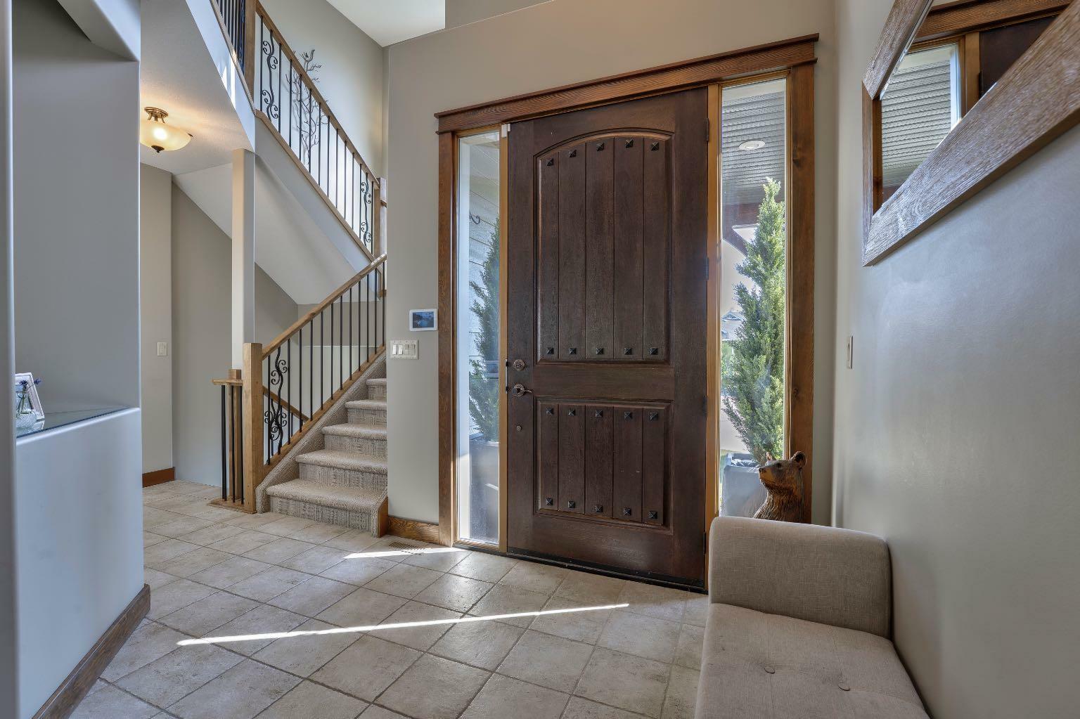 Property Photo: 27 Vath Place AB T4R 0G2