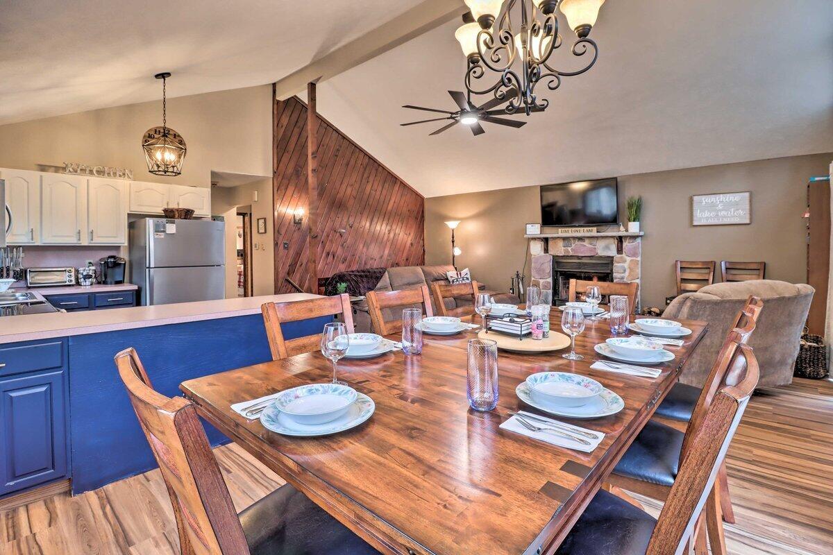 Property Photo: 54 Spencer Lane PA 18210