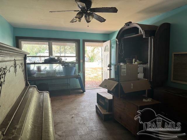 Property Photo: 216 NE Buck Dr FL 32548