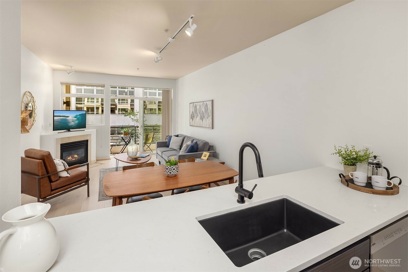 Property Photo: 300 110th Avenue NE 303 WA 98004