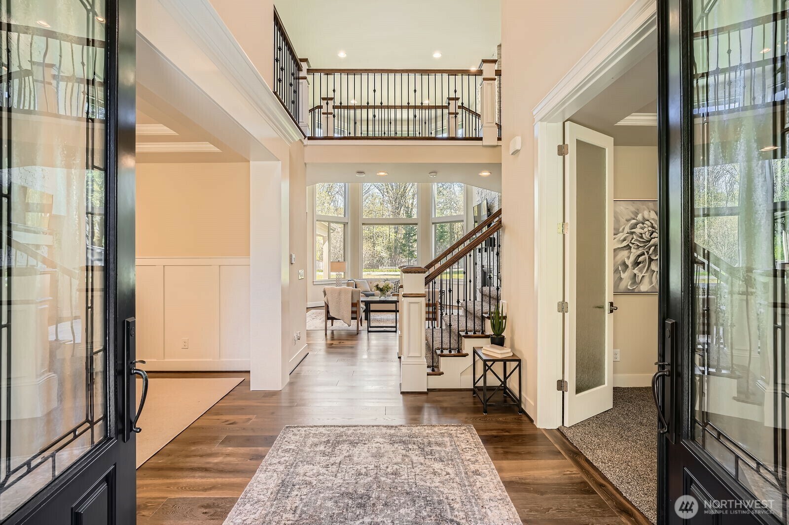 Property Photo: 10416 148th Avenue SE WA 98059