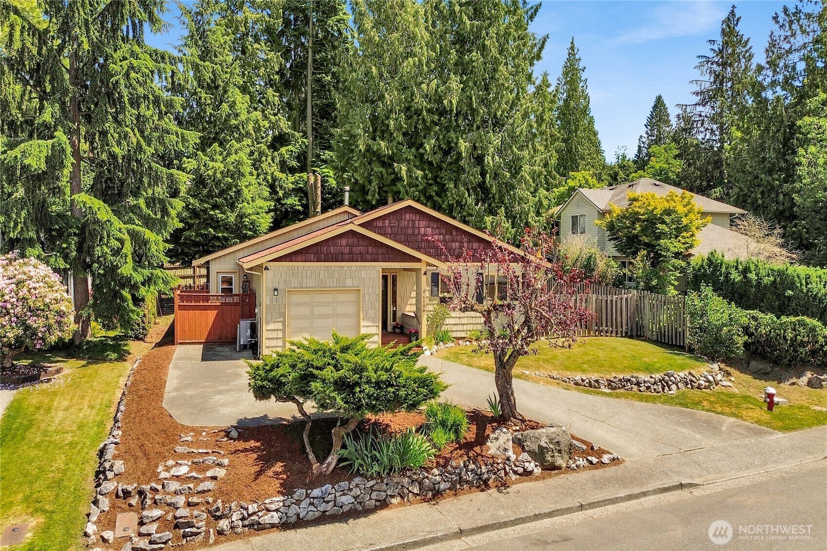 Property Photo: 1106 Kenoyer Drive WA 98229