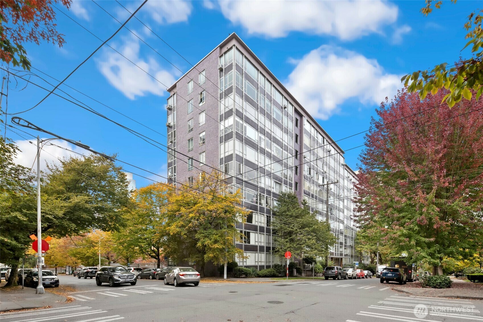 Property Photo:  1221  Minor Avenue 902  WA 98101 