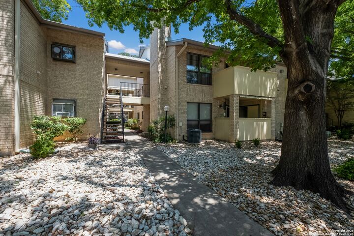 Property Photo:  11843 Braesview 1614  TX 78213 