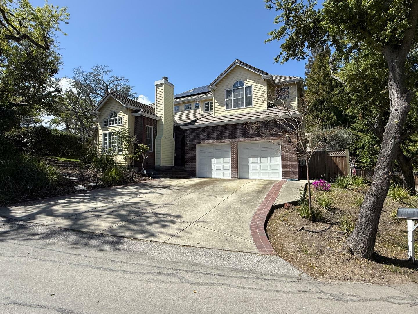 Property Photo: 11701 Winding Way CA 94024
