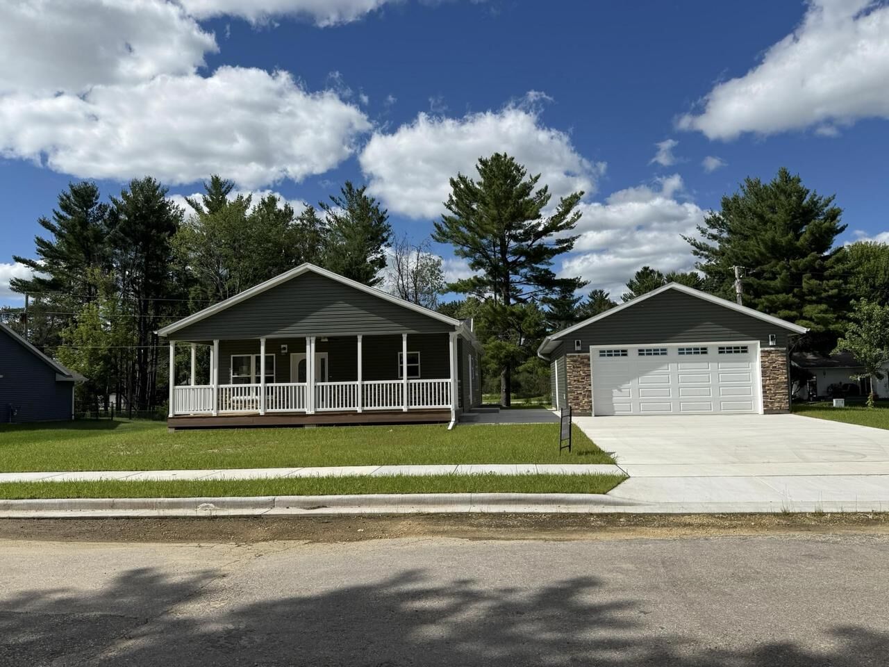 Property Photo:  501 View Street  WI 54660 