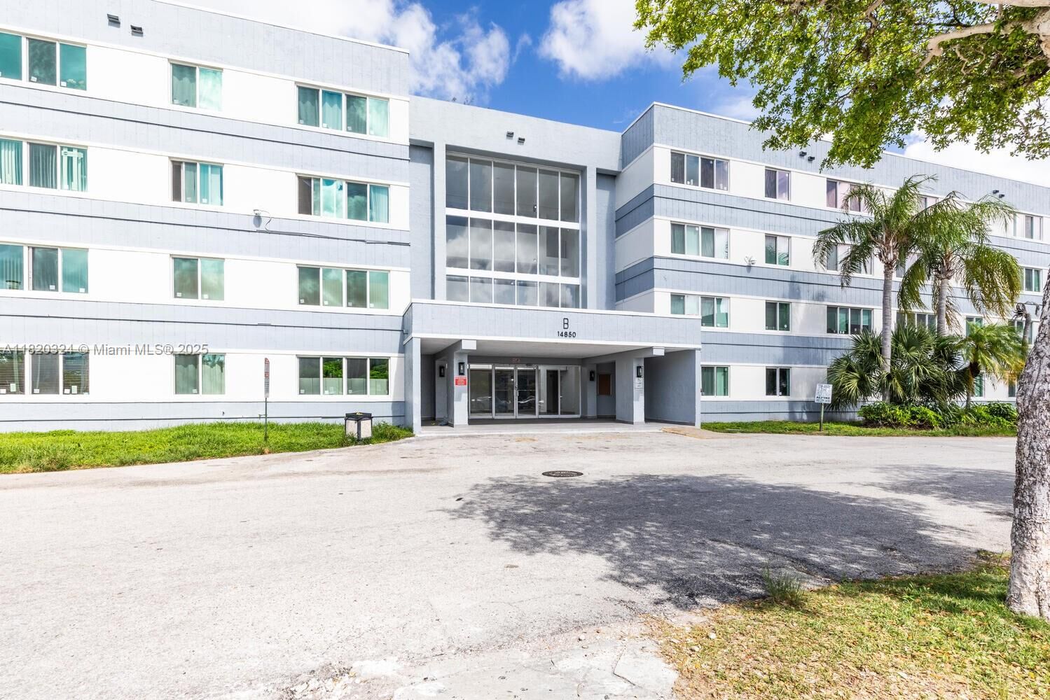 Property Photo:  14850 Naranja Lakes Blvd B1b  FL 33032 