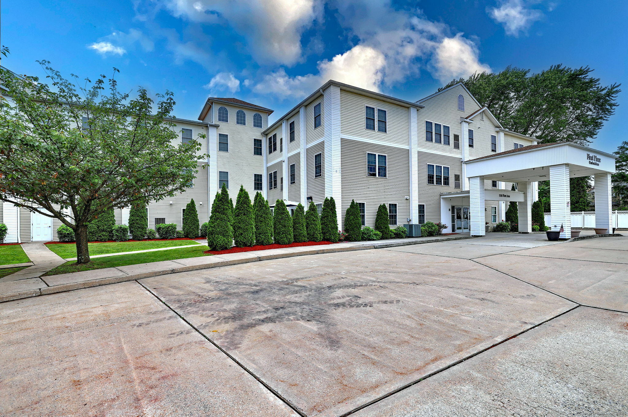 Property Photo: 510 First Avenue 306 CT 06516