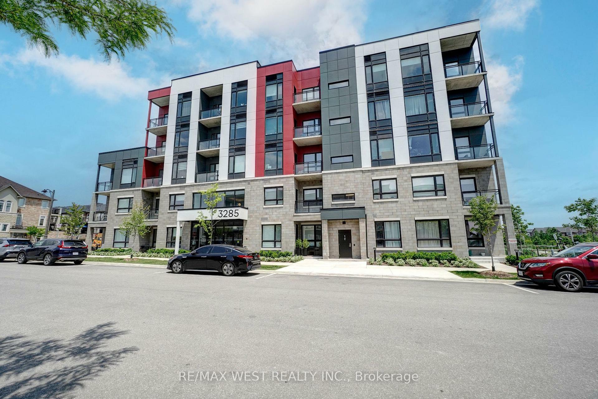 Property Photo: 3285 Carding Mill Trail 302 ON L6M 1S1