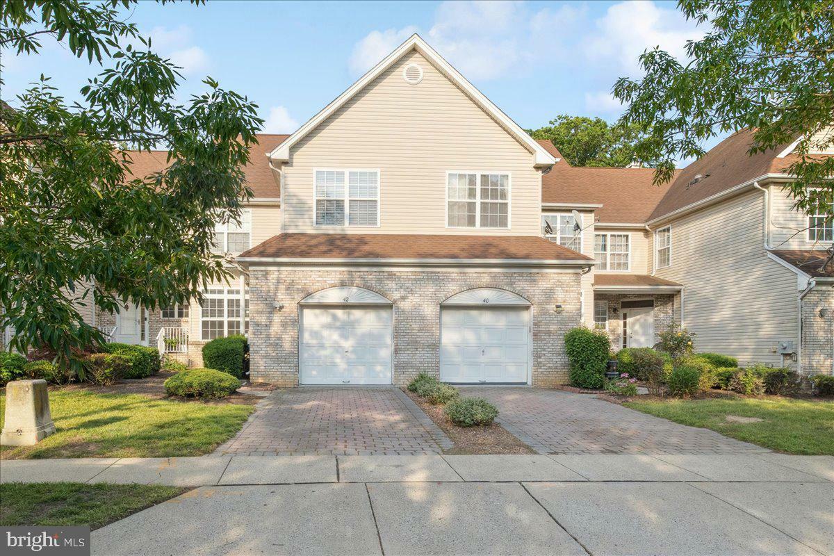 42 Frost Lane  Hightstown NJ 08520 photo
