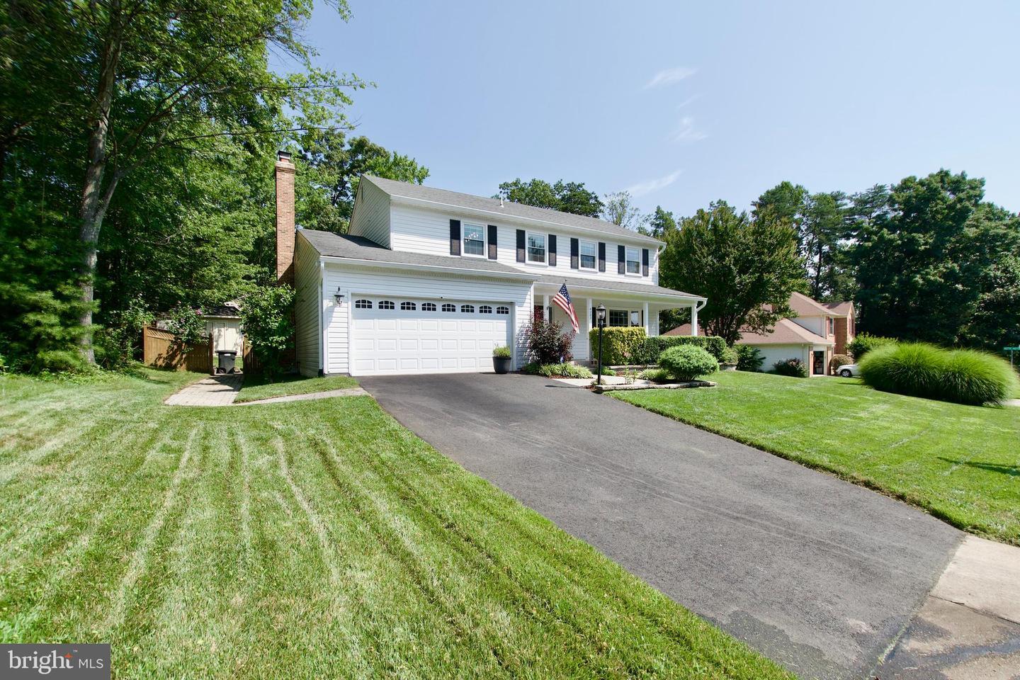 Property Photo: 4282 Berwick Place VA 22192