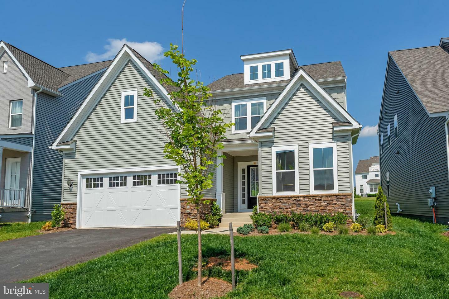 Property Photo: 950 Warlander Drive SW VA 20175