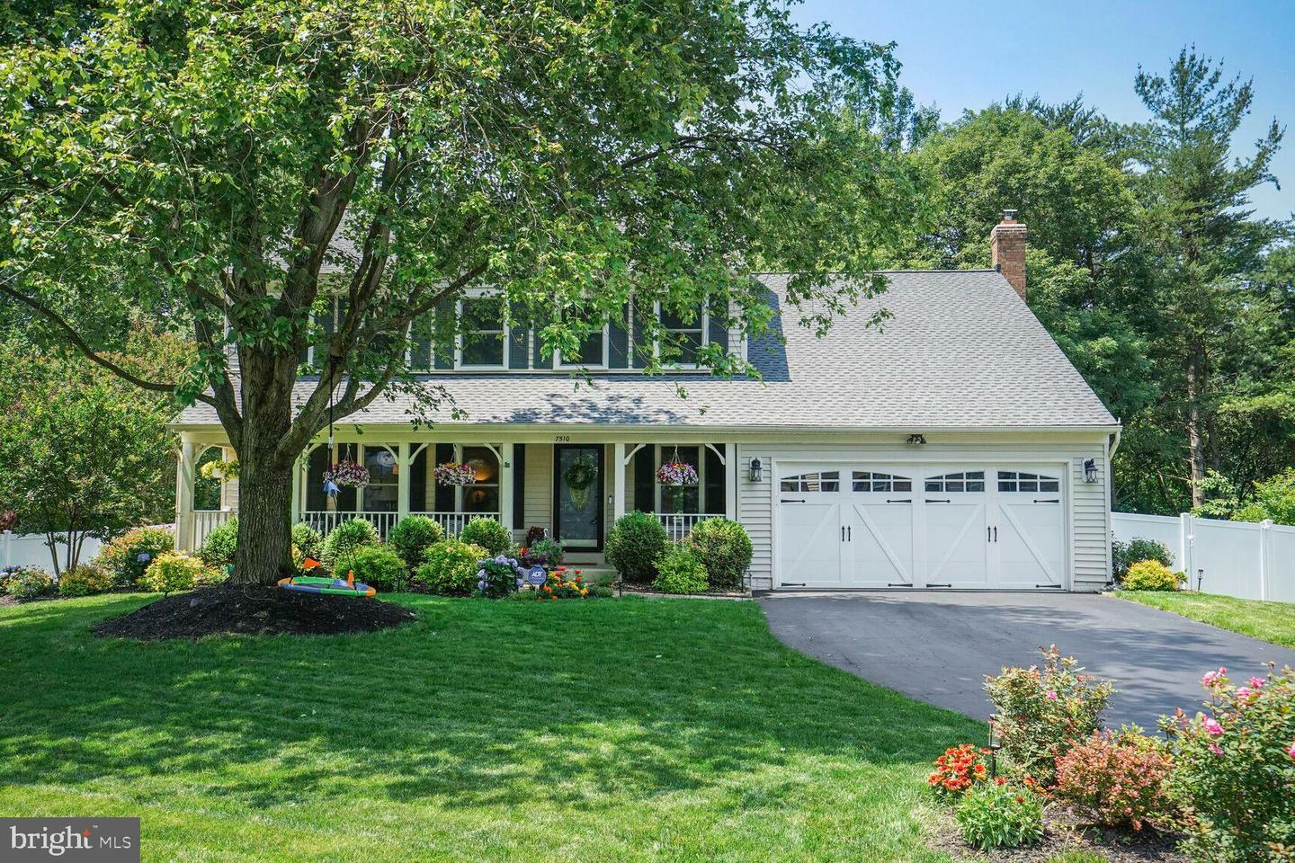 Property Photo: 7510 Mullingar Court VA 22153