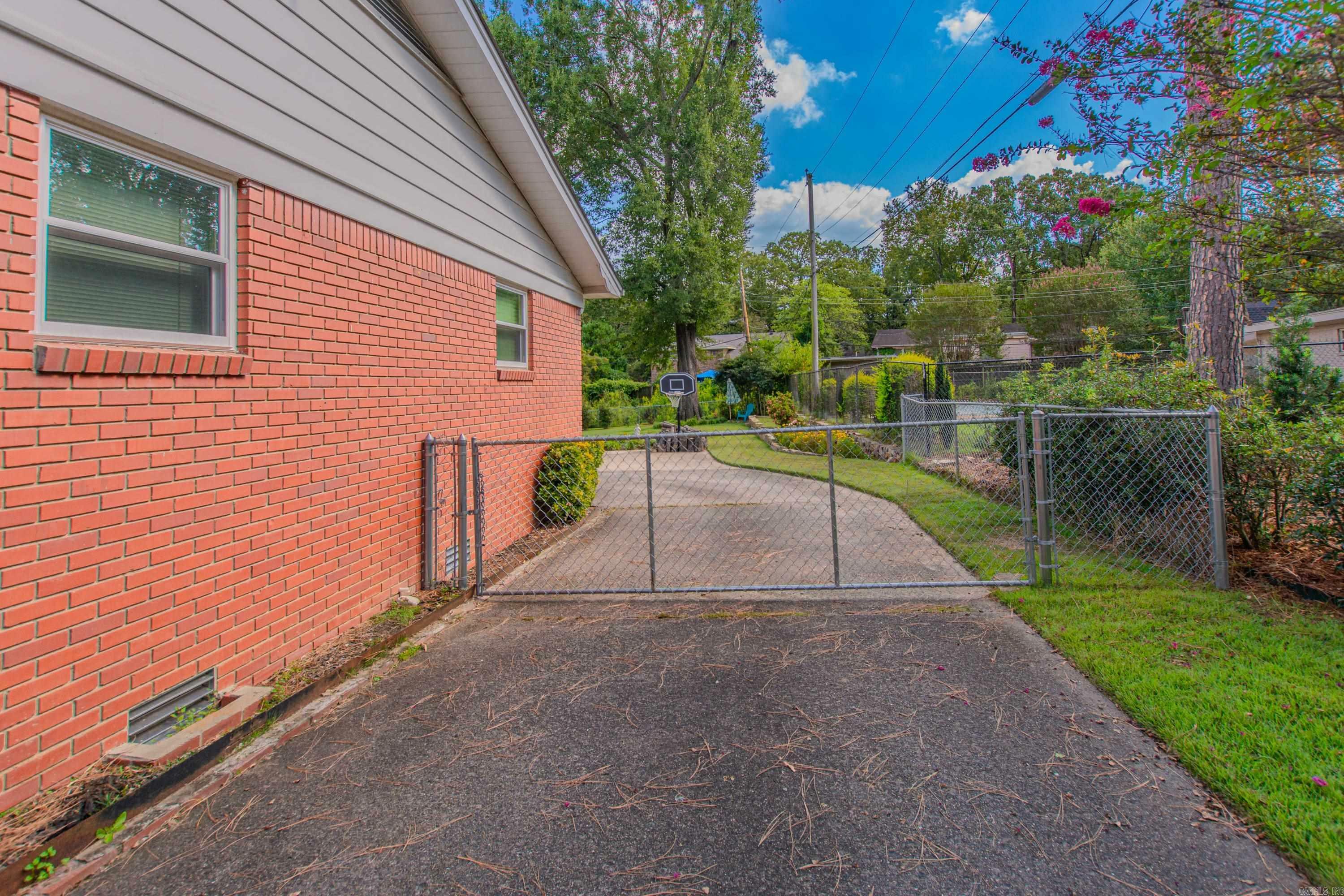 Property Photo: 3 Sonata Trail AR 72205
